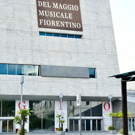 Apartman Lia's Modern Flat 2 Bedroom W Balcony Firenze